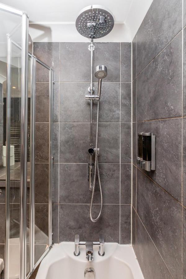 Modern Mews House With Free Parking Space, And Patio By Huluki Sussex Hove